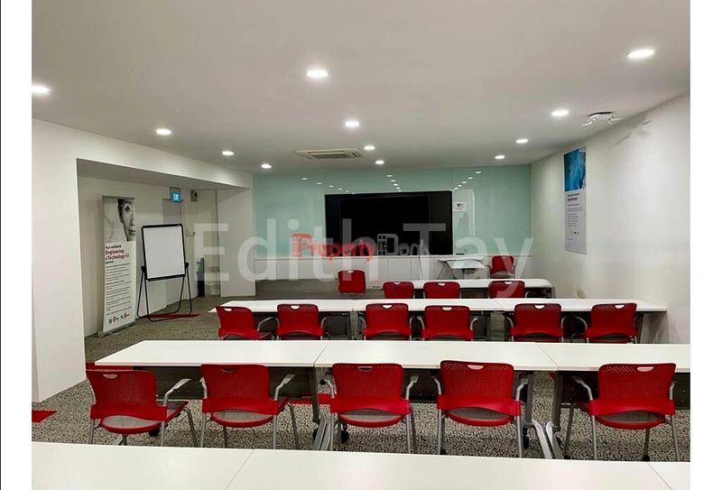 Factory / Workshop (B2) for Sale: Ready for Business, Right in Seletar's Aviation Hub - Image 2