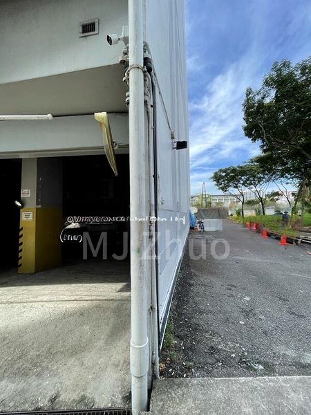 Office for Rent: Rex House - Image 3