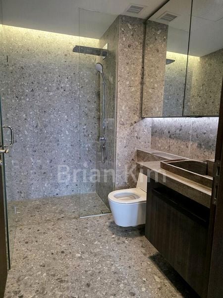 2 Bed Condo for Rent in  One Pearl Bank - Image 9
