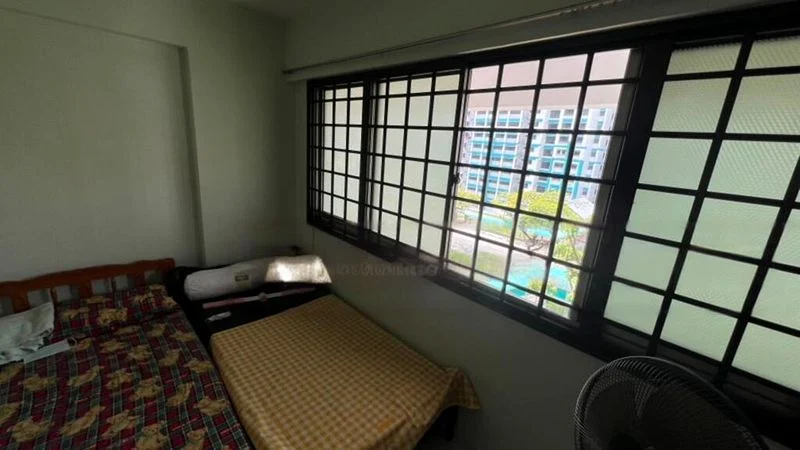 Common Room (HDB) for Rent in  717 Jurong West Street 71 - Image 2
