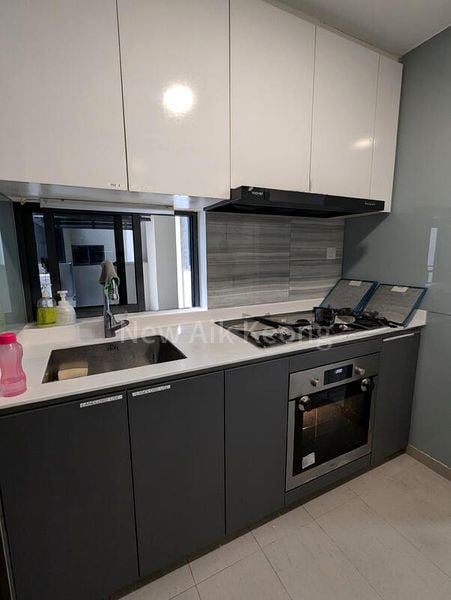 Common Room (Condo) for Rent in The Brownstone - Image 3