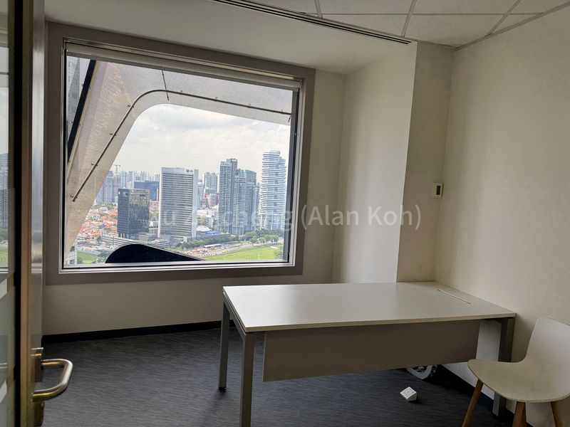 Office for Rent in Centennial Tower - Image 7