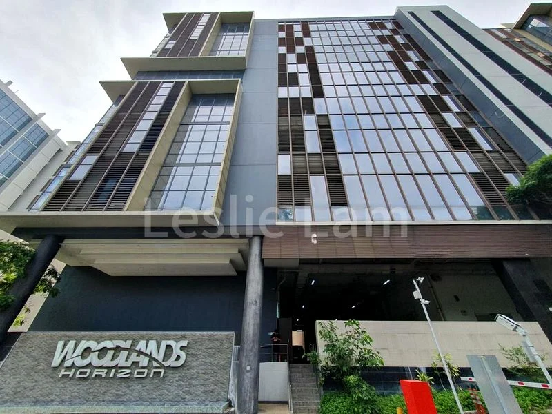 Light Industrial (B1) for Rent: Woodlands Horizon - Image 2