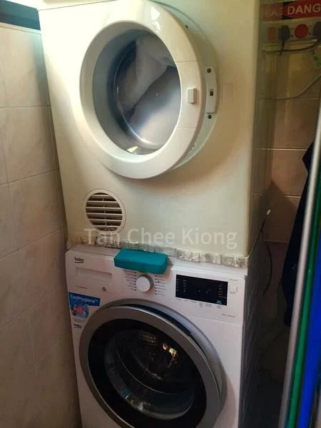 Room (HDB) for Rent in  139 Rivervale Street - Image 4