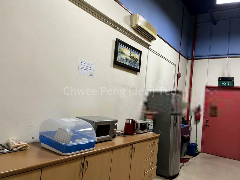 Light Industrial (B1) for Rent: SYH Logistic Building - Image 16