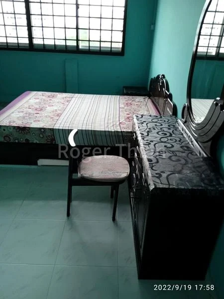 Common Room (HDB) for Rent in  429 Pasir Ris Drive 6 - Image 1