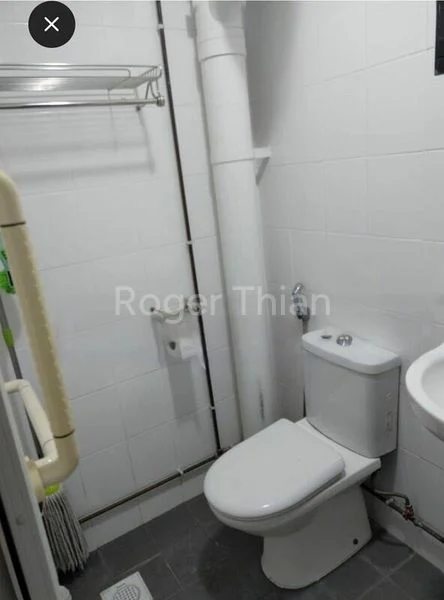Common Room (HDB) for Rent in  429 Pasir Ris Drive 6 - Image 4
