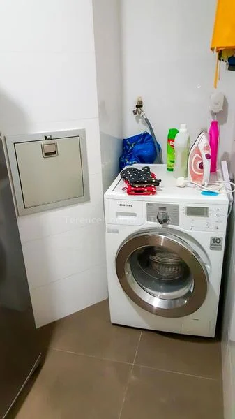 3 Bed Apartment (Condo) for Rent in  Ceylon Residence - Image 9