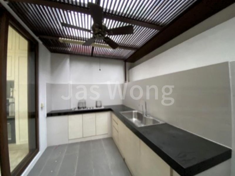 4 Bed Semi-Detached House (Landed) for Sale in  Binjai Park - Image 9