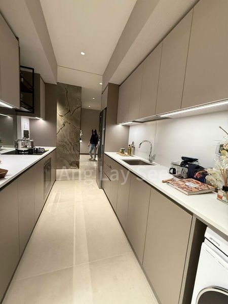 3 Bed Condo for Sale in  Jalan Jurong Kechil - Image 4