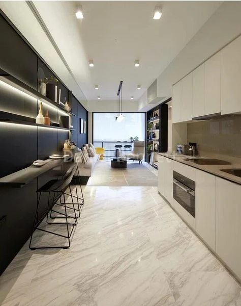 1 Bed Condo for Sale in  The Landmark - Image 2