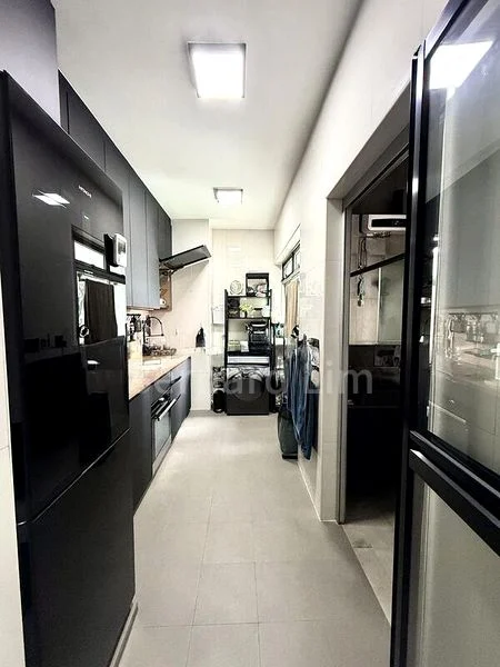 2 Room (2STD) HDB for Sale in  233A Sumang Lane - Image 3