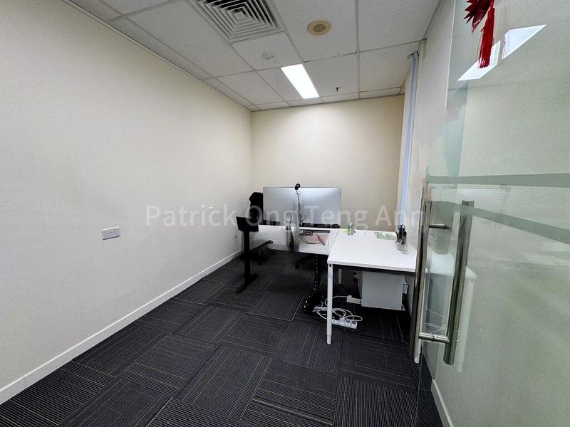 Office for Rent: Ocbc Centre - Image 4