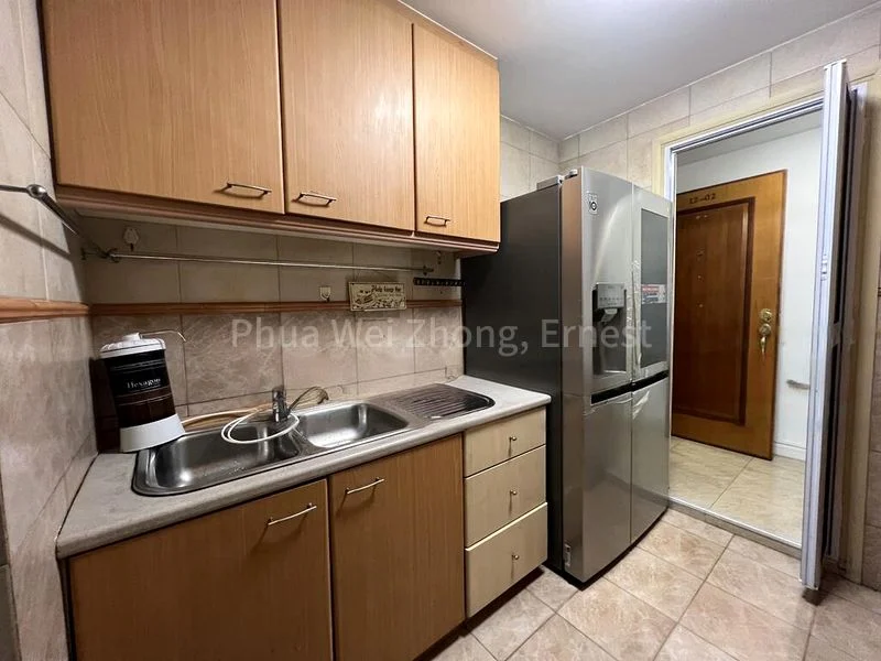 Master Room (Condo) for Rent in  Seasons View - Image 4