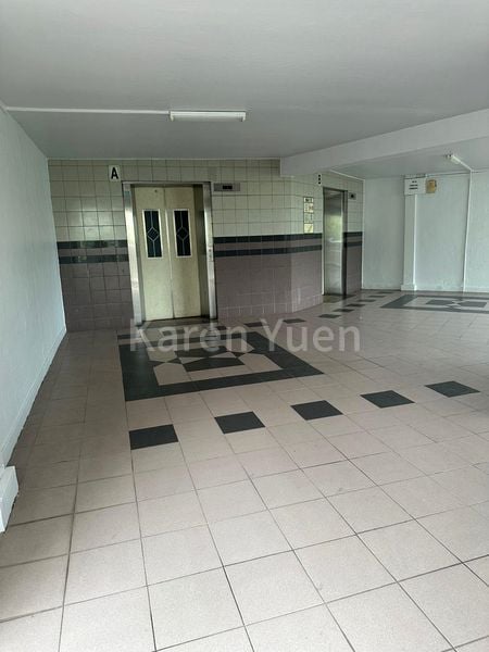 3 Room (3I) HDB for Sale in 12 Marsiling Lane - Image 2