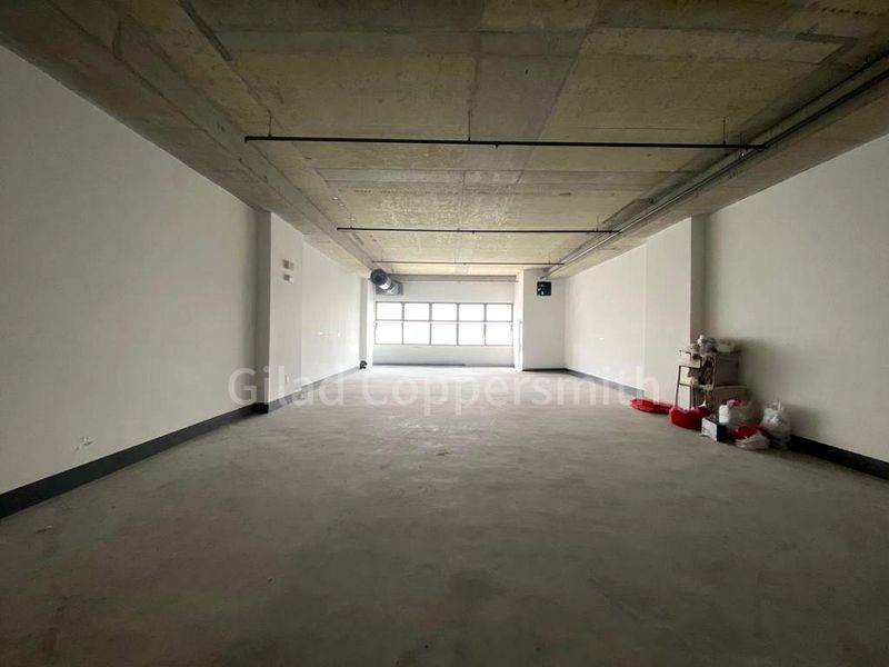 Light Industrial (B1) for Rent: Nordcom II - Image 2