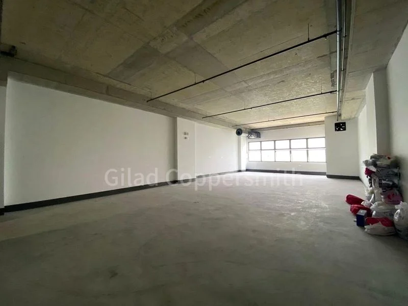 Light Industrial (B1) for Rent: Nordcom II - Image 1