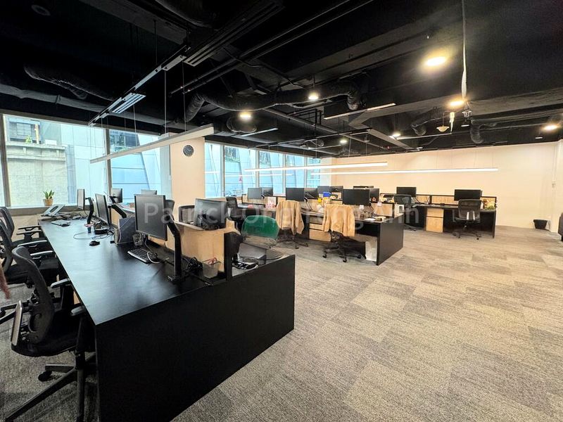 Office for Rent: 112 Robinson - Image 2