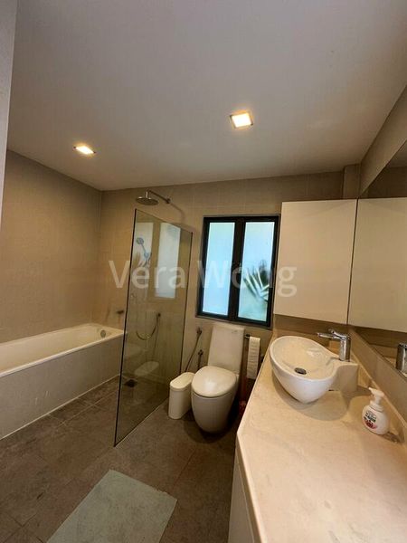 4 Bed Corner Terrace (Landed) for Sale in  Ah Hood Gardens - Image 12