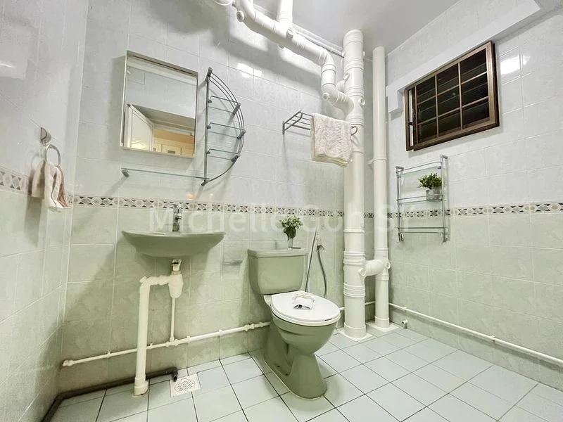 4 Room (4A) HDB for Rent in  131C Kim Tian Road - Image 12