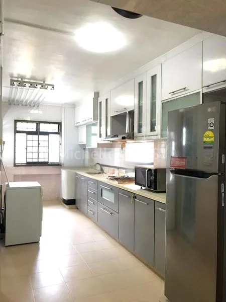 4 Room (4A) HDB for Rent in  131C Kim Tian Road - Image 2