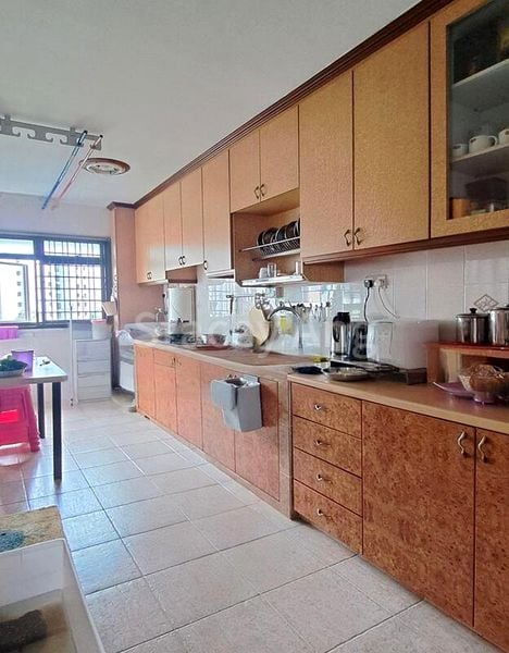 Common Room (HDB) for Rent in  321C Anchorvale Drive - Image 4