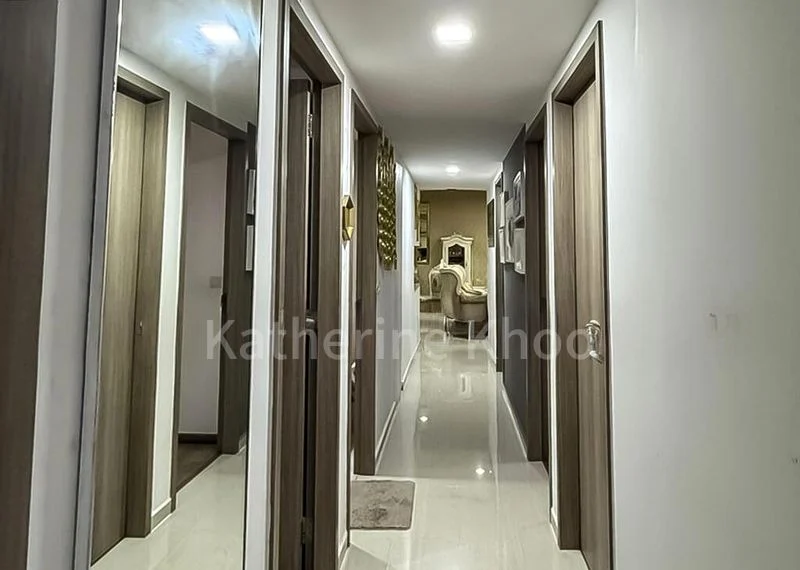 5 Bed Executive Condo for Sale in  Sol Acres - Image 6