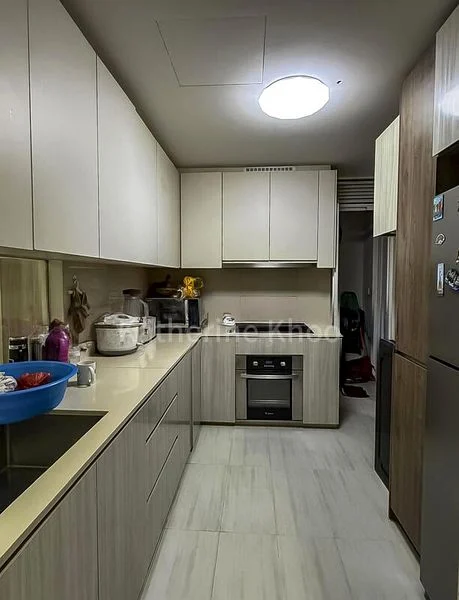 5 Bed Executive Condo for Sale in  Sol Acres - Image 5