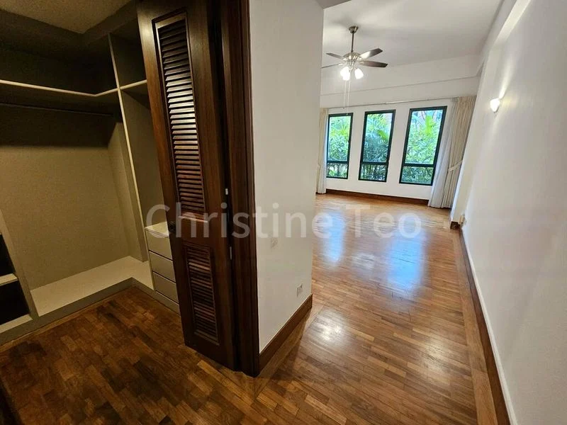 4 Bed Condo for Rent in Palm Spring - Image 4