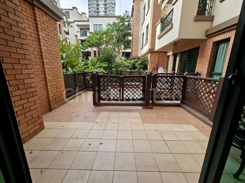 4 Bed Condo for Rent in Palm Spring - Image 17