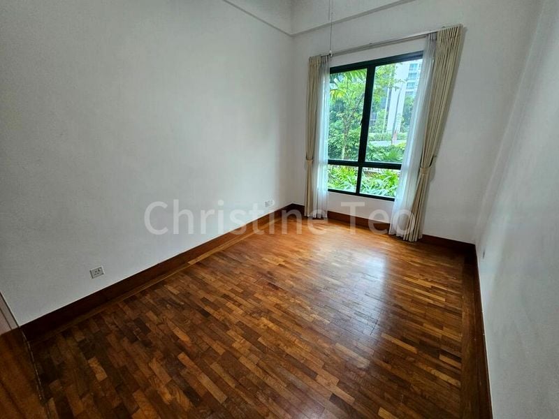 4 Bed Condo for Rent in Palm Spring - Image 15