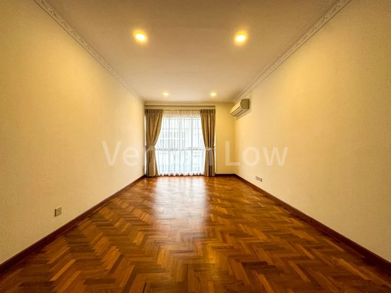 5 Bed (Landed) for Rent in  Selby Gardens - Image 5