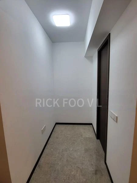 2 Bed Condo for Rent in Royalgreen - Image 9