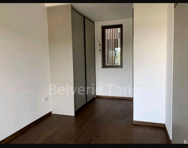 4 Bed Condo for Rent in  Parksuites - Image 10
