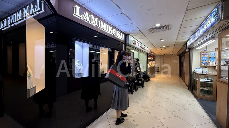 Mall Shop for Rent in Lucky Plaza - Image 29