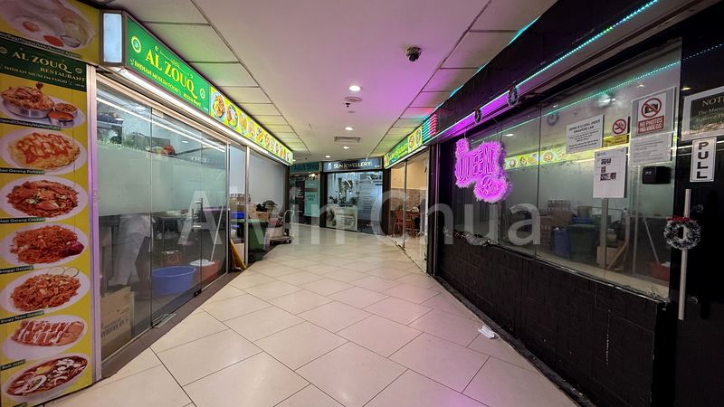 Mall Shop for Rent in Lucky Plaza - Image 25