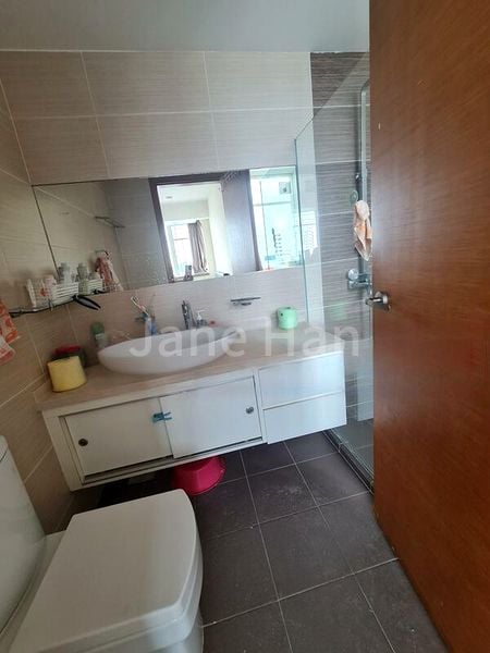 2 Bed Condo for Sale in  The Jade - Image 4