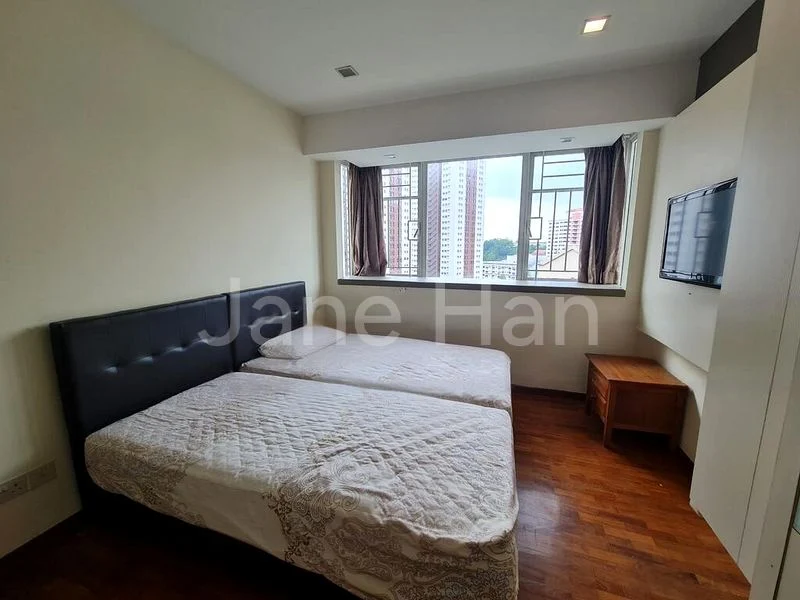 2 Bed Condo for Sale in  The Jade - Image 5