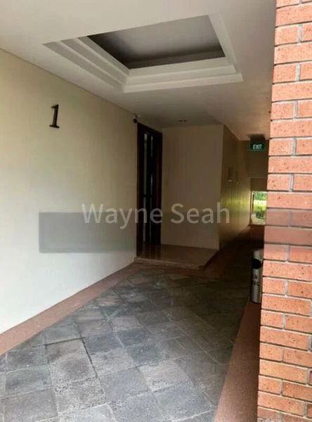 4 Bed Condo for Rent in  Palm Spring - Image 4