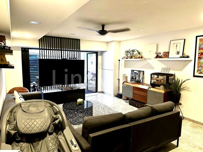 4 Bed Terraced House (Landed) for Sale in  Macpherson Garden Estate - Image 2