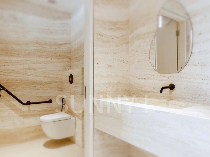 Food & Beverage for Sale: Prime Tanjong Pagar, Wide-Frontage Restaurant Shophouse; next to MRT. - Image 16