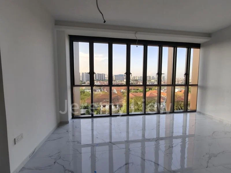 2 Bed Condo for Sale in  Liv @ MB - Image 2