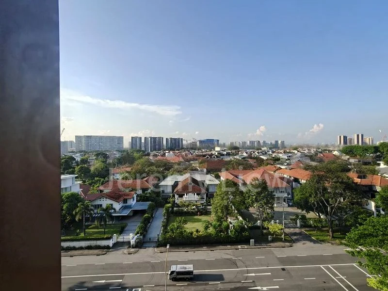 2 Bed Condo for Sale in  Liv @ MB - Image 9