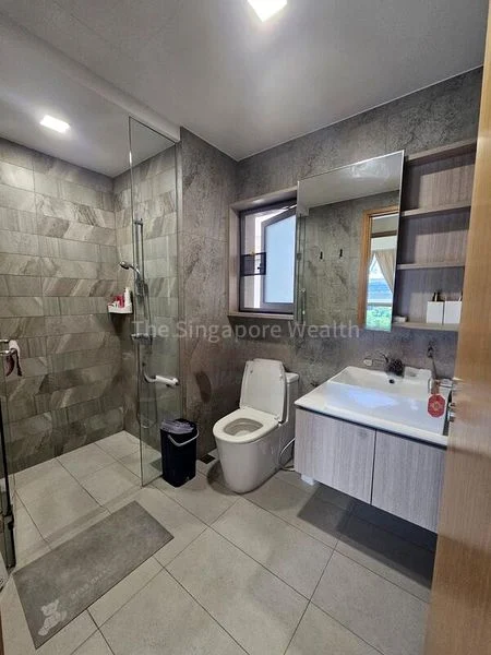 3 Bed Condo for Rent in  The Vales - Image 4