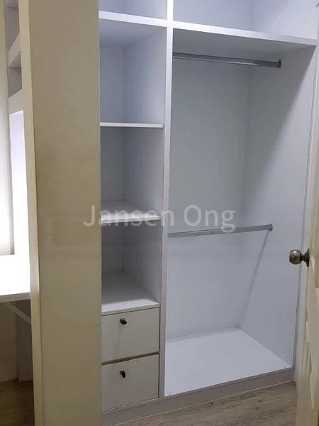 Room (Condo) for Rent in  Sunny Palms - Image 2