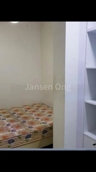Room (Condo) for Rent in  Sunny Palms - Image 3