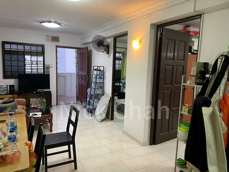 3 Room (3I) HDB for Rent in  523 Bukit Batok Street 52 - Image 1