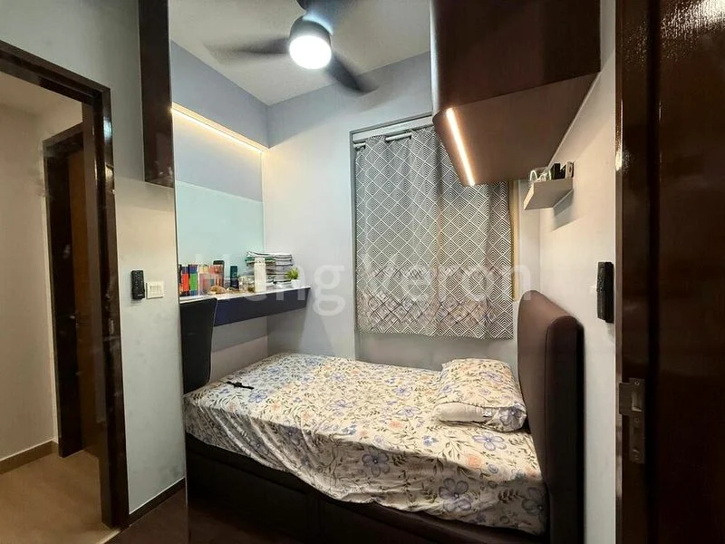 3 Bed Executive Condo for Rent in  Watercolours - Image 3