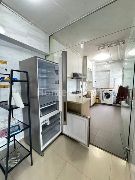 4 Room (4A) HDB for Sale in 395 Bukit Batok West Avenue 5 - Image 5