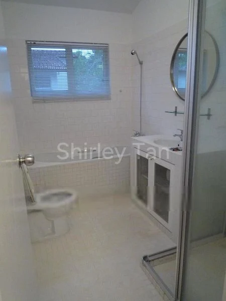 5 Bed Bungalow (Landed) for Rent in  Oei Tiong Ham Park - Image 10